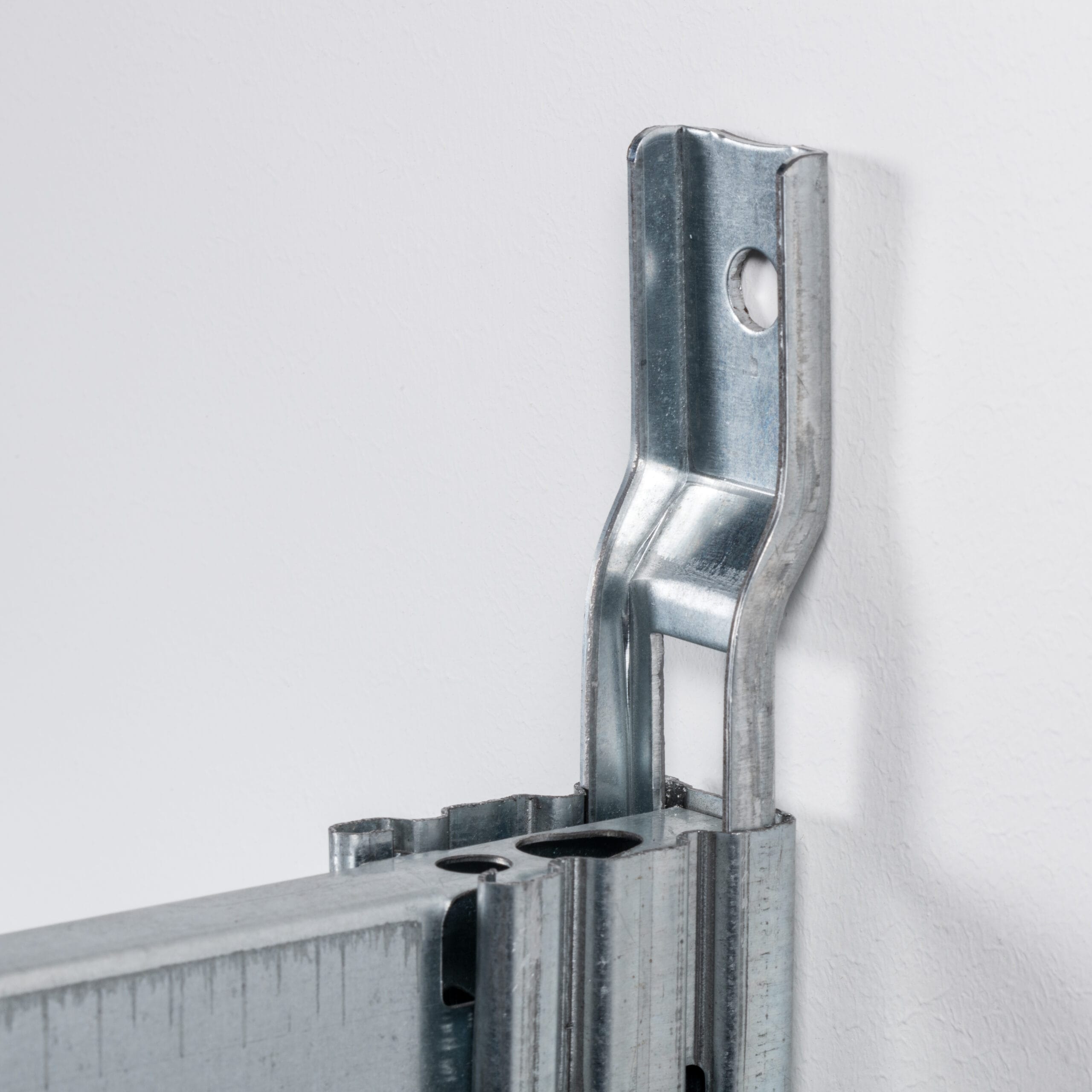 FBX 4000 Wandbefestigungsadapter, mit Bohrung