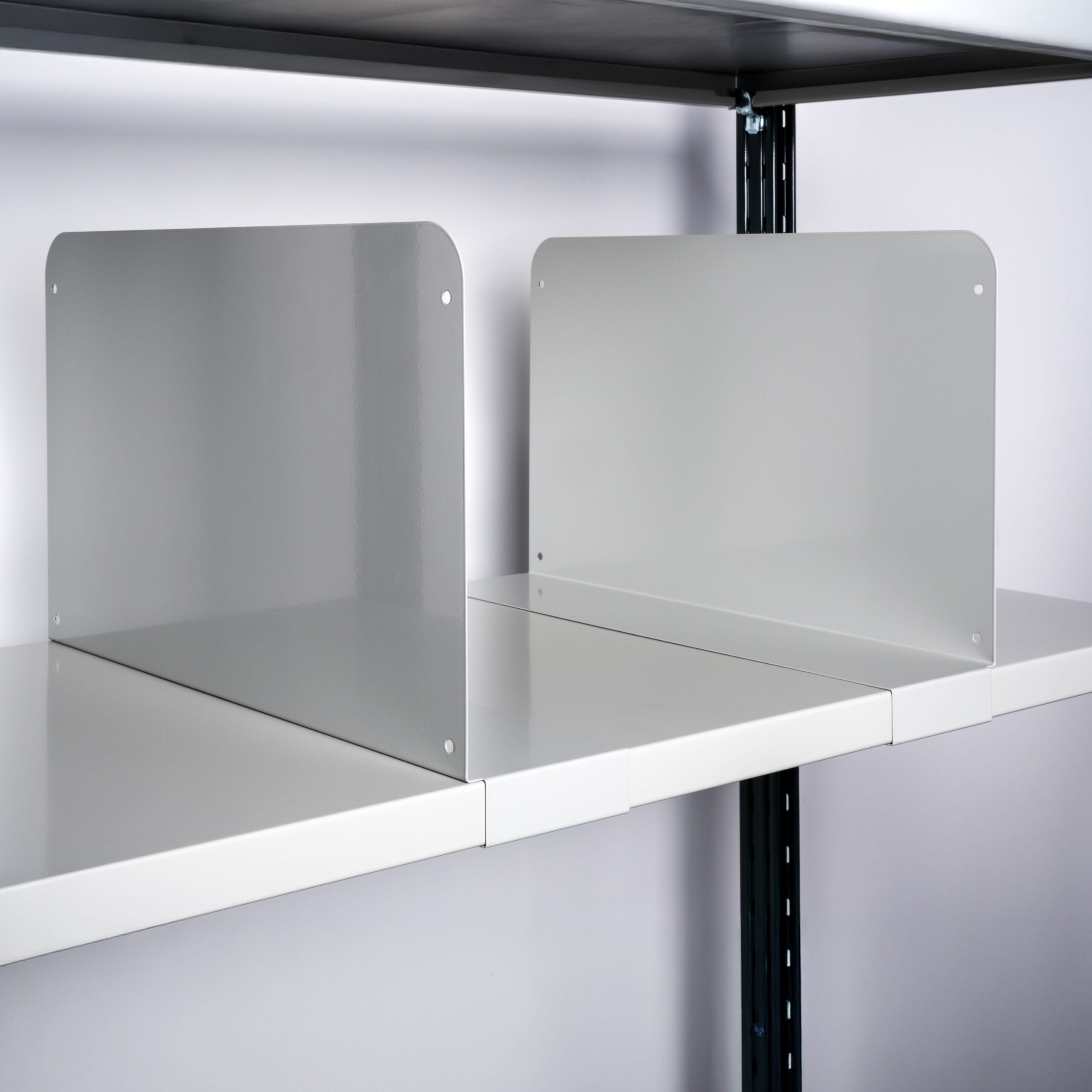 FBX 4000 Regalfachtrenner, verschiebbar, 600x300 mm / H-R, RAL 7038